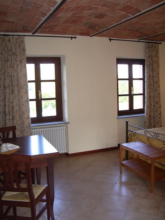 B&B Cascina Gaione Via Gallina,18B 12052 Neive Cn Zimmer foto