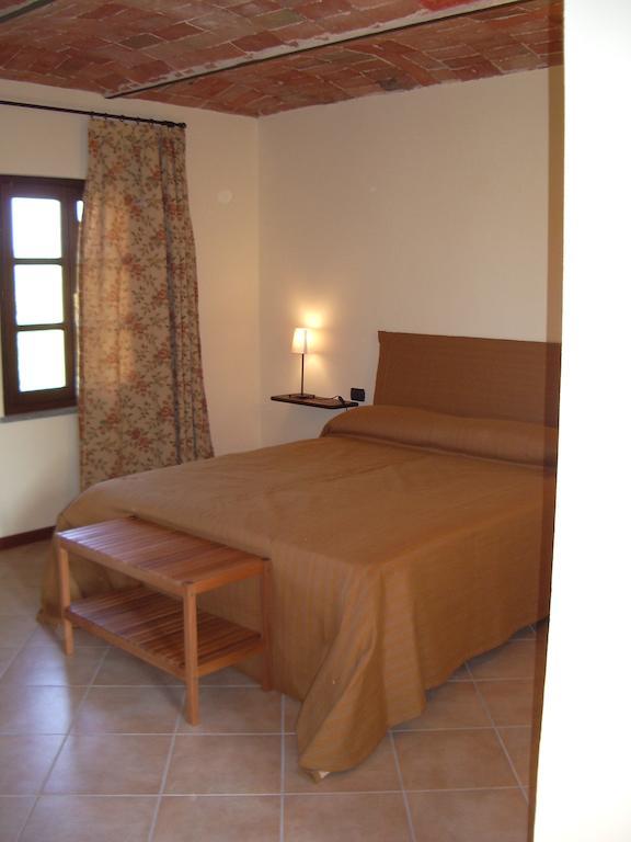 B&B Cascina Gaione Via Gallina,18B 12052 Neive Cn Zimmer foto
